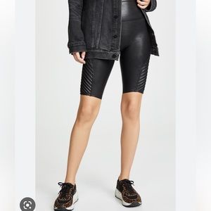 SPANX faux leather moto short - very black - medium